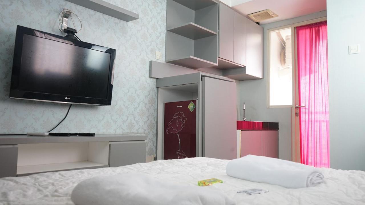 Green Lake View Just Sleep & Cozy Pondokcabe Hilir Exterior photo